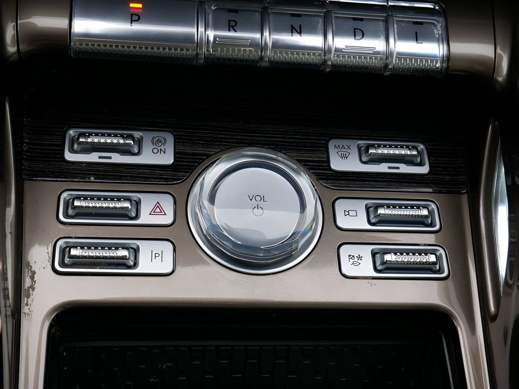 Used 2024 Lincoln Nautilus Black Label w/ Jet Appearance Package (87T) AWD/4WD image 26