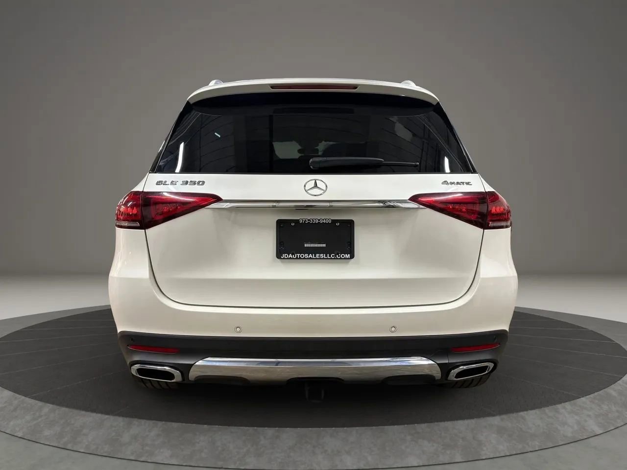 Used 2020 Mercedes-Benz GLE 350 4MATIC image 4