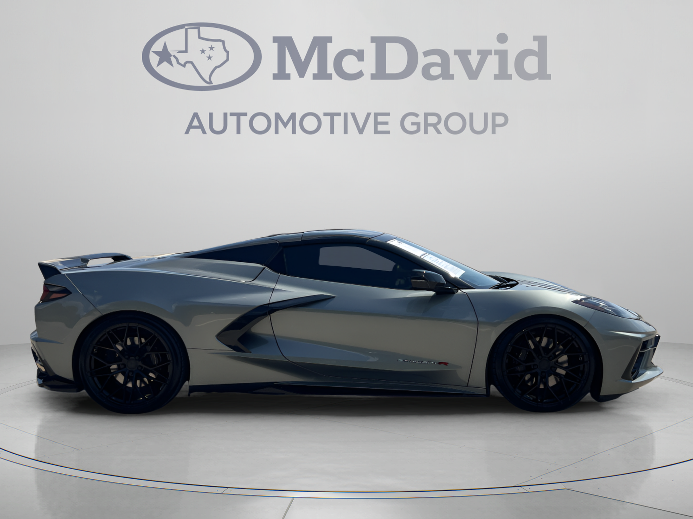 Used 2022 Chevrolet Corvette Stingray Preferred Conv w/ Z51 Performance Package RWD image 7