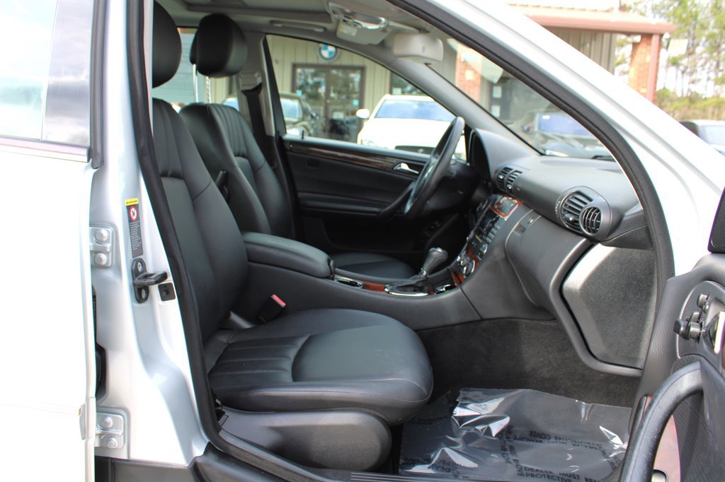 Used 2007 Mercedes-Benz C 280 4MATIC Sedan image 16