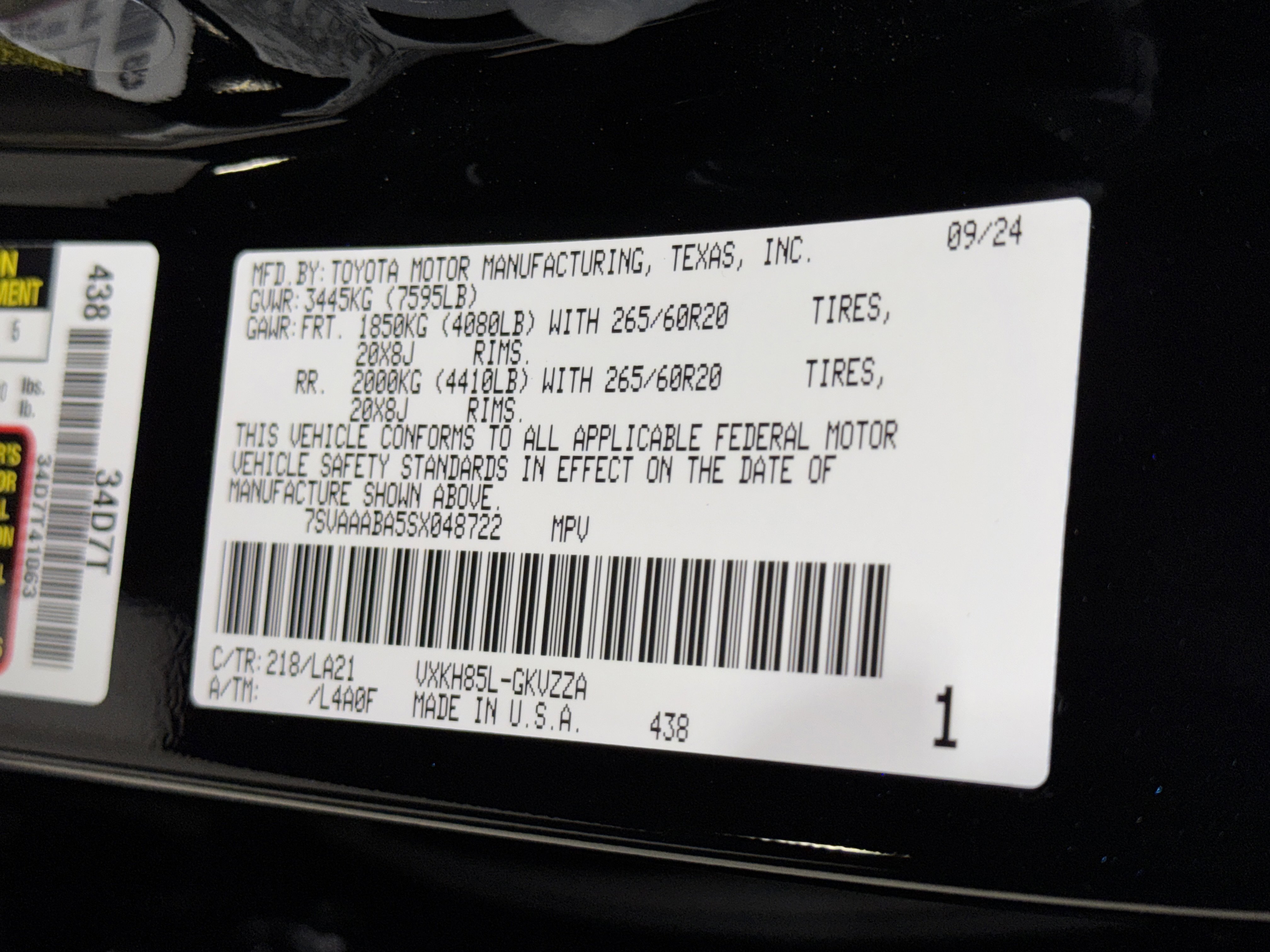 Used 2025 Toyota Sequoia Platinum image 40