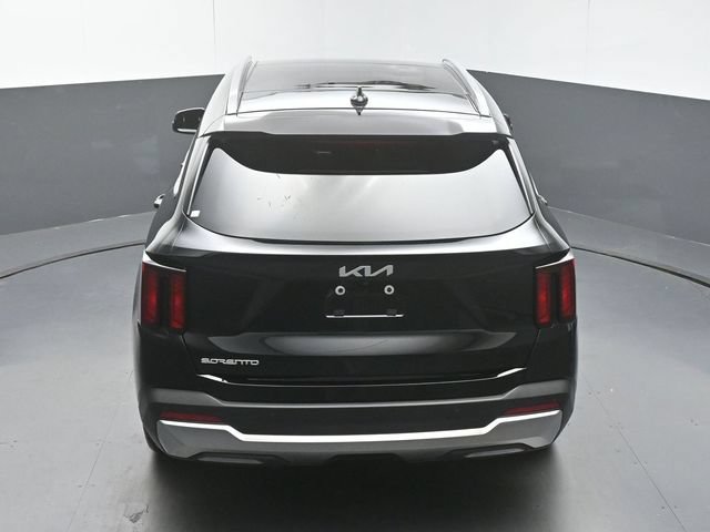 Used 2025 Kia Sorento S w/ Panoramic Sunroof Package FWD image 48