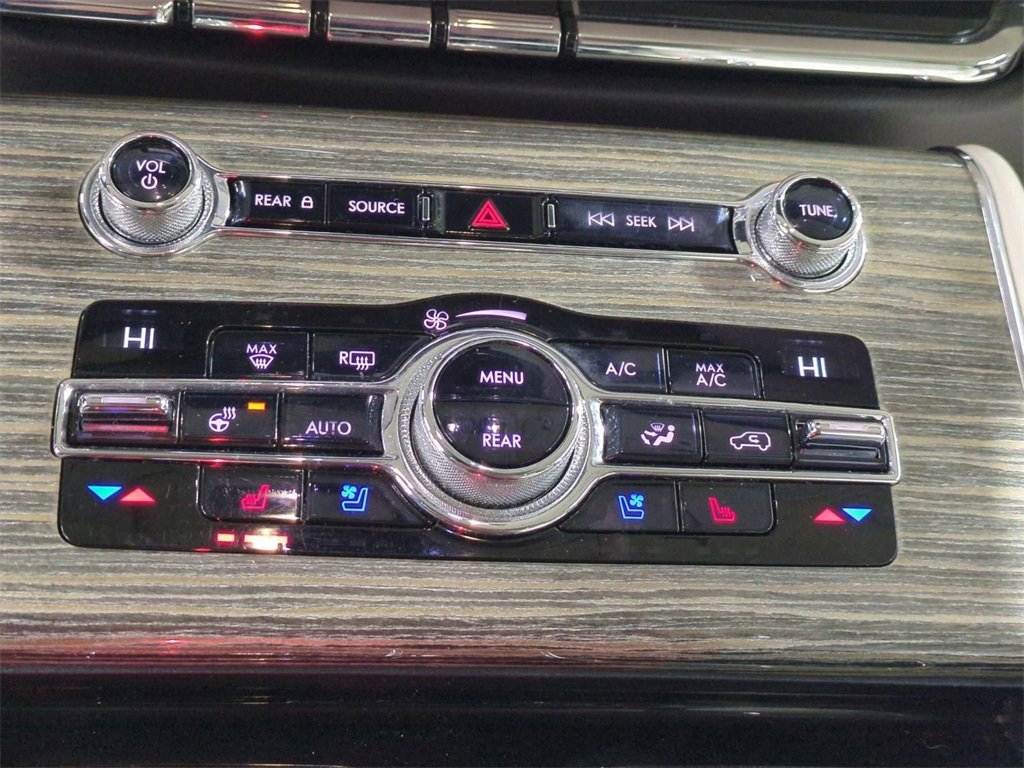 Certified 2020 Lincoln Aviator Black Label Grand Touring w/ Class IV Trailer Tow Package image 23