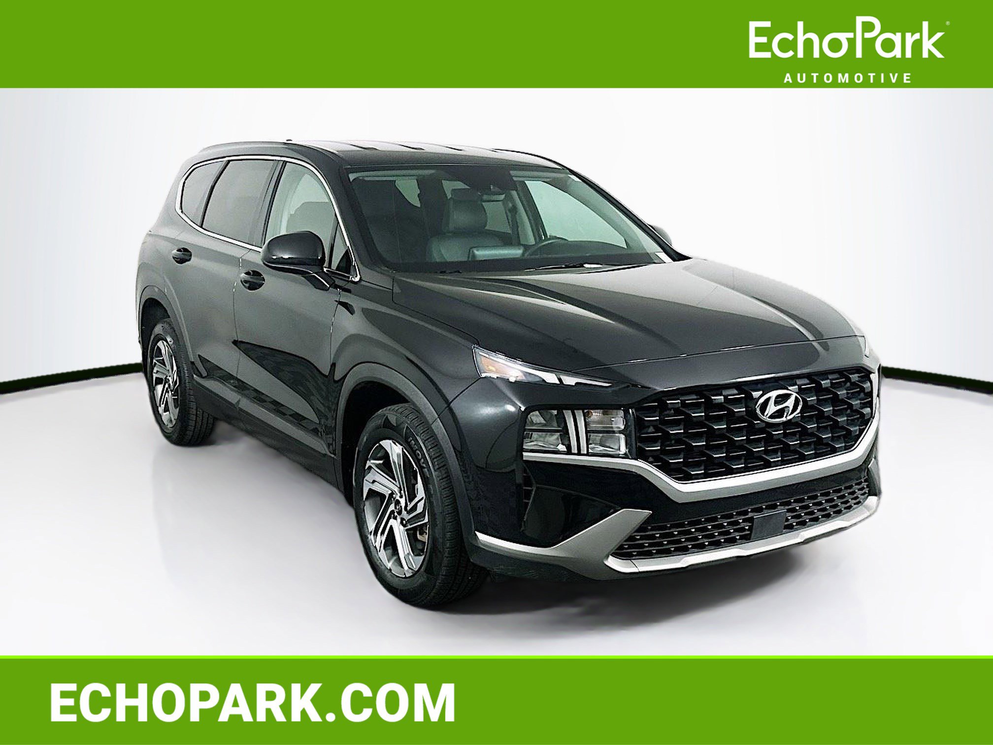 Used 2023 Hyundai Santa Fe SE FWD image 1