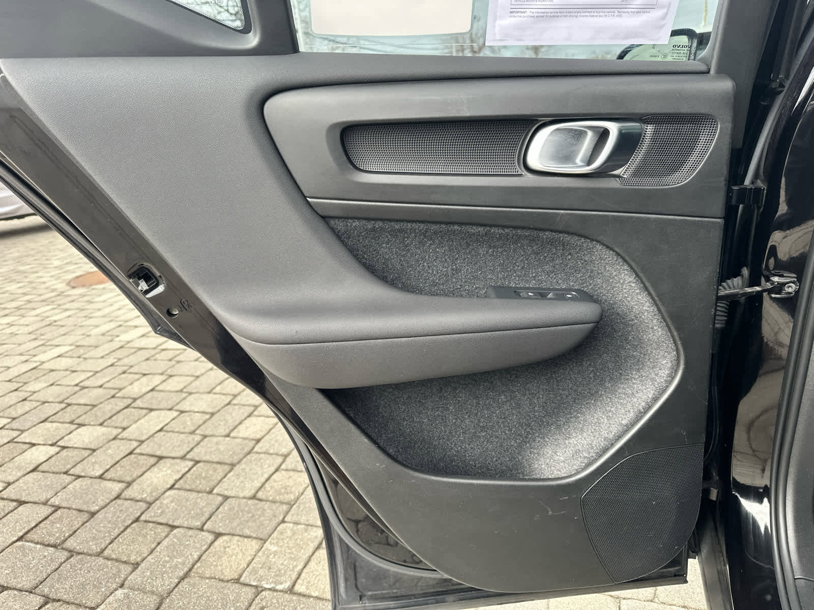 Used 2023 Volvo XC40 B5 Plus w/ Protection Package Premier image 16