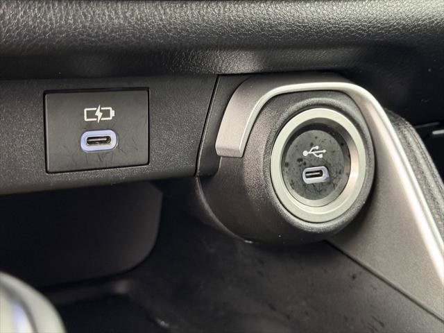 Certified 2025 Toyota Grand Highlander FWD image 32