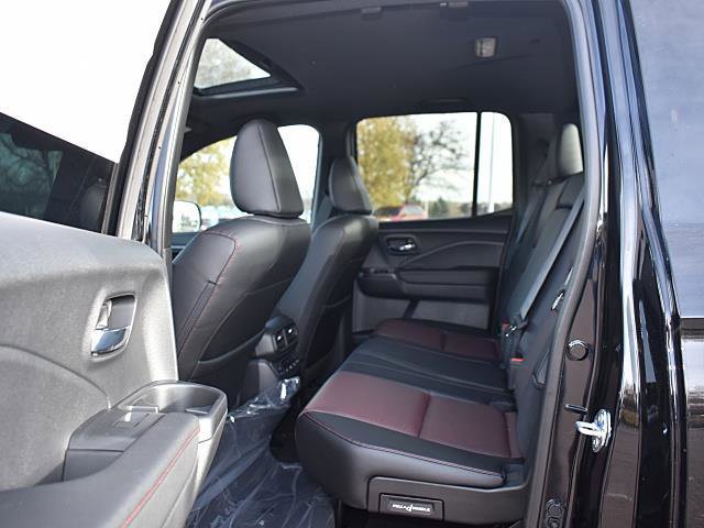New 2026 Honda Ridgeline Black Edition image 8