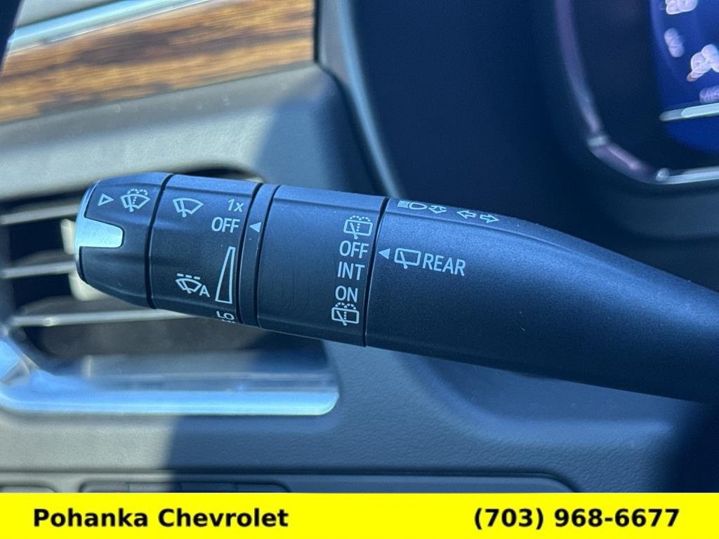 Used 2023 Chevrolet Tahoe Premier AWD/4WD image 12