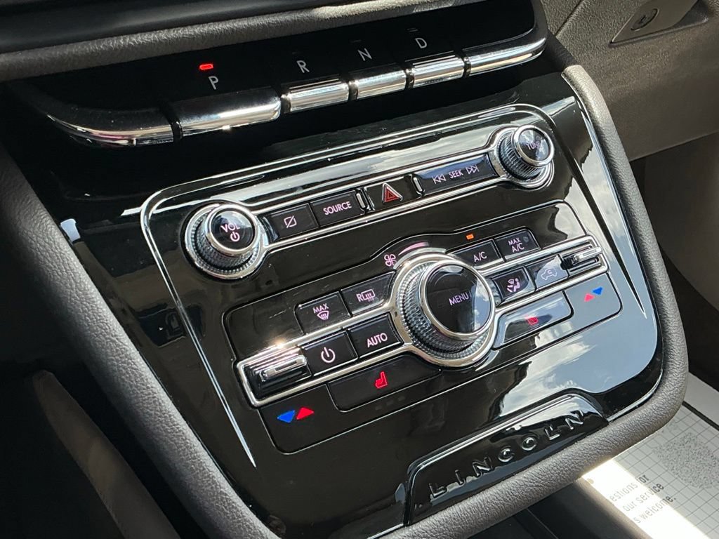 Used 2021 Lincoln Corsair FWD image 39