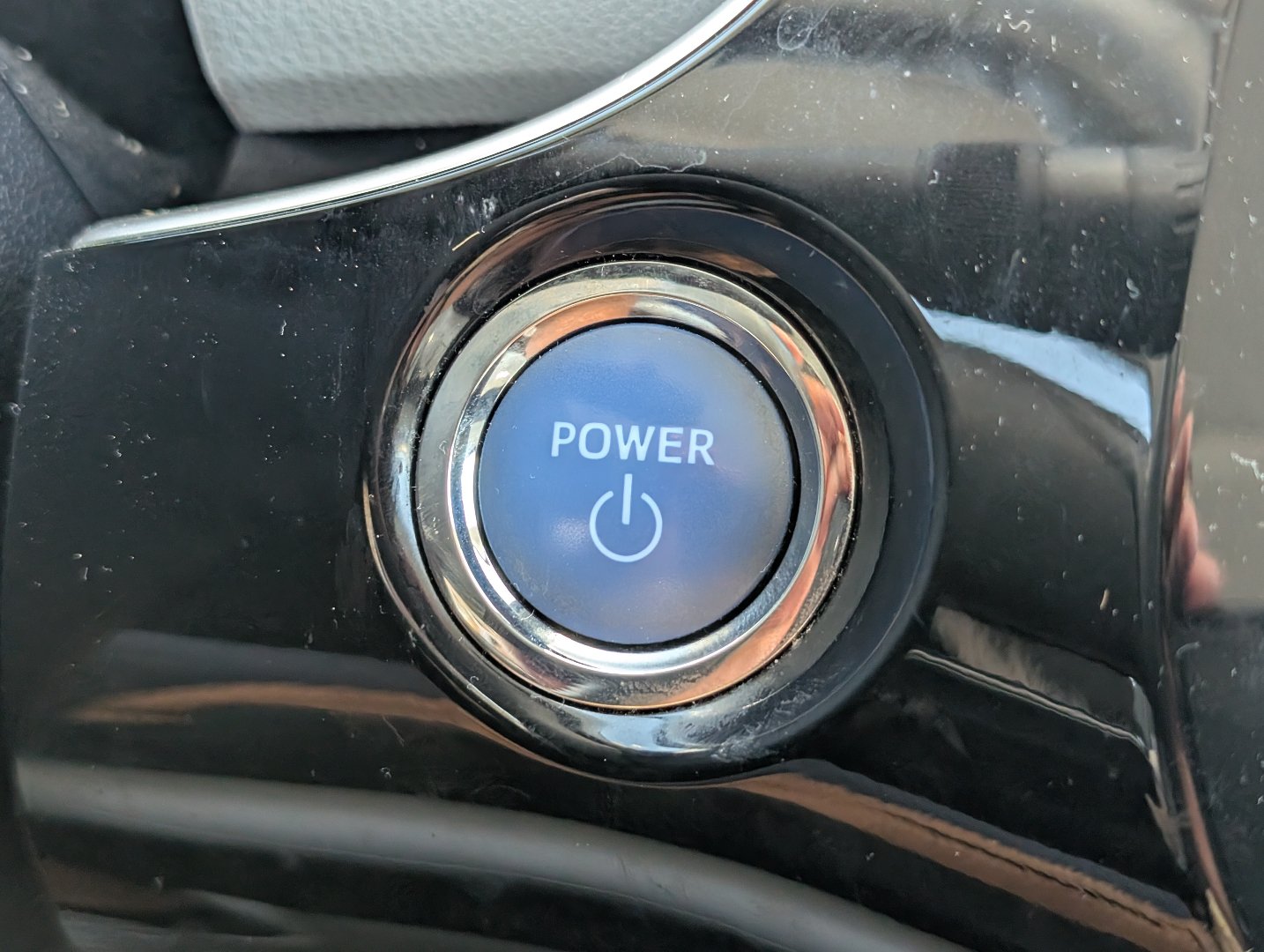 Used 2017 Toyota Prius Four FWD image 20