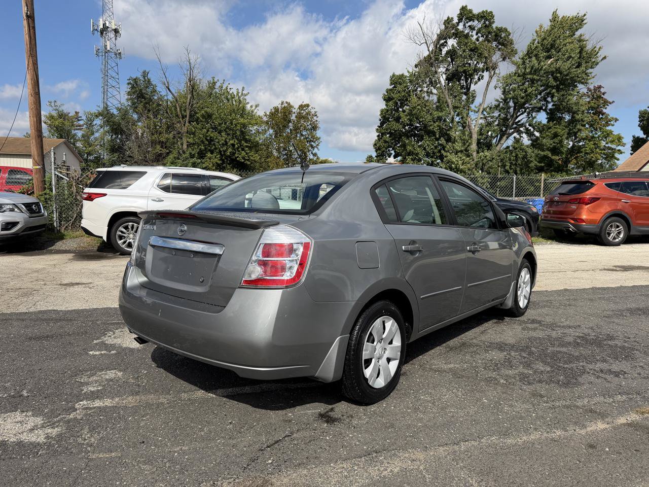 Used 2011 Nissan Sentra 2.0 FWD image 6
