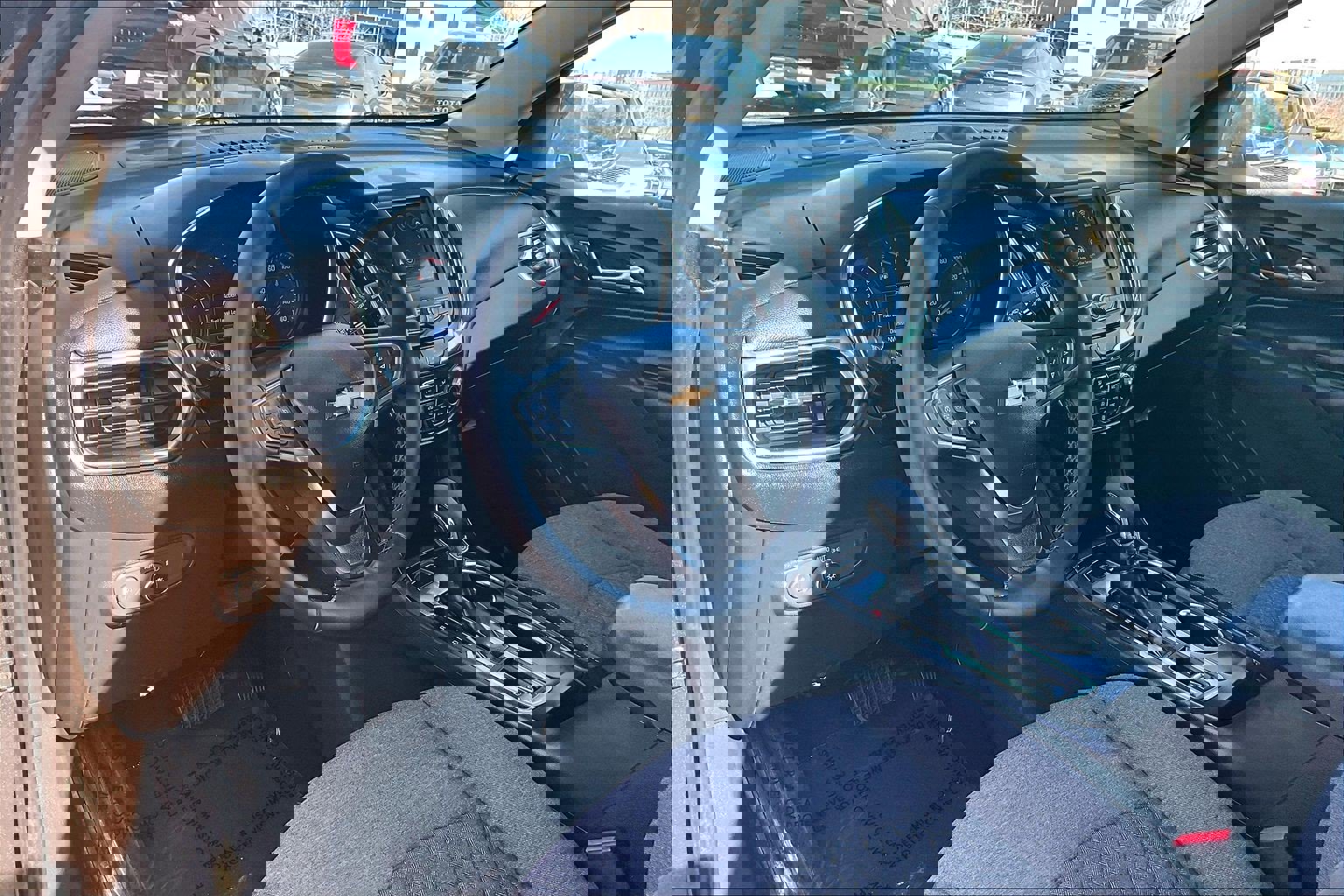 Used 2023 Chevrolet Equinox LT image 13