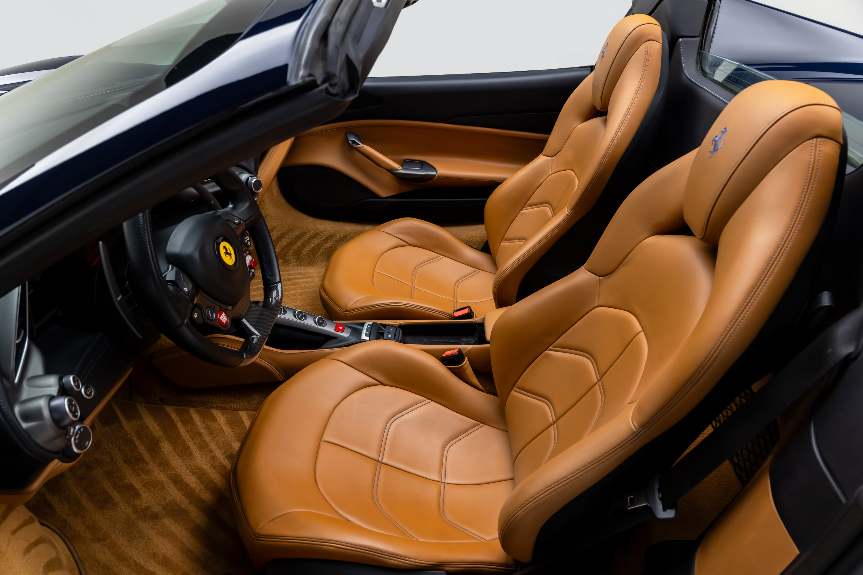 Used 2018 Ferrari 488 Spider RWD image 37