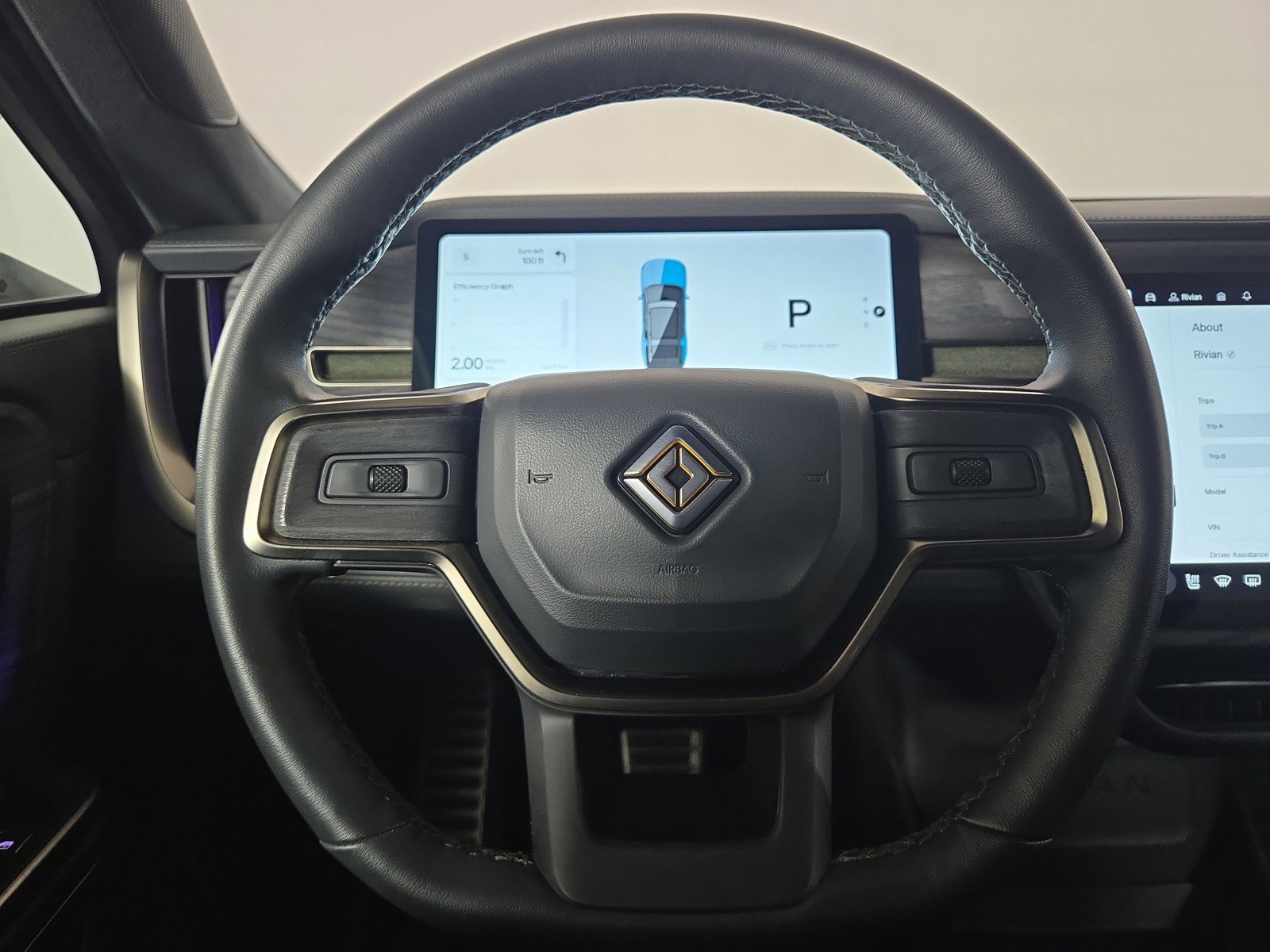 Used 2024 Rivian R1S Adventure AWD/4WD image 28