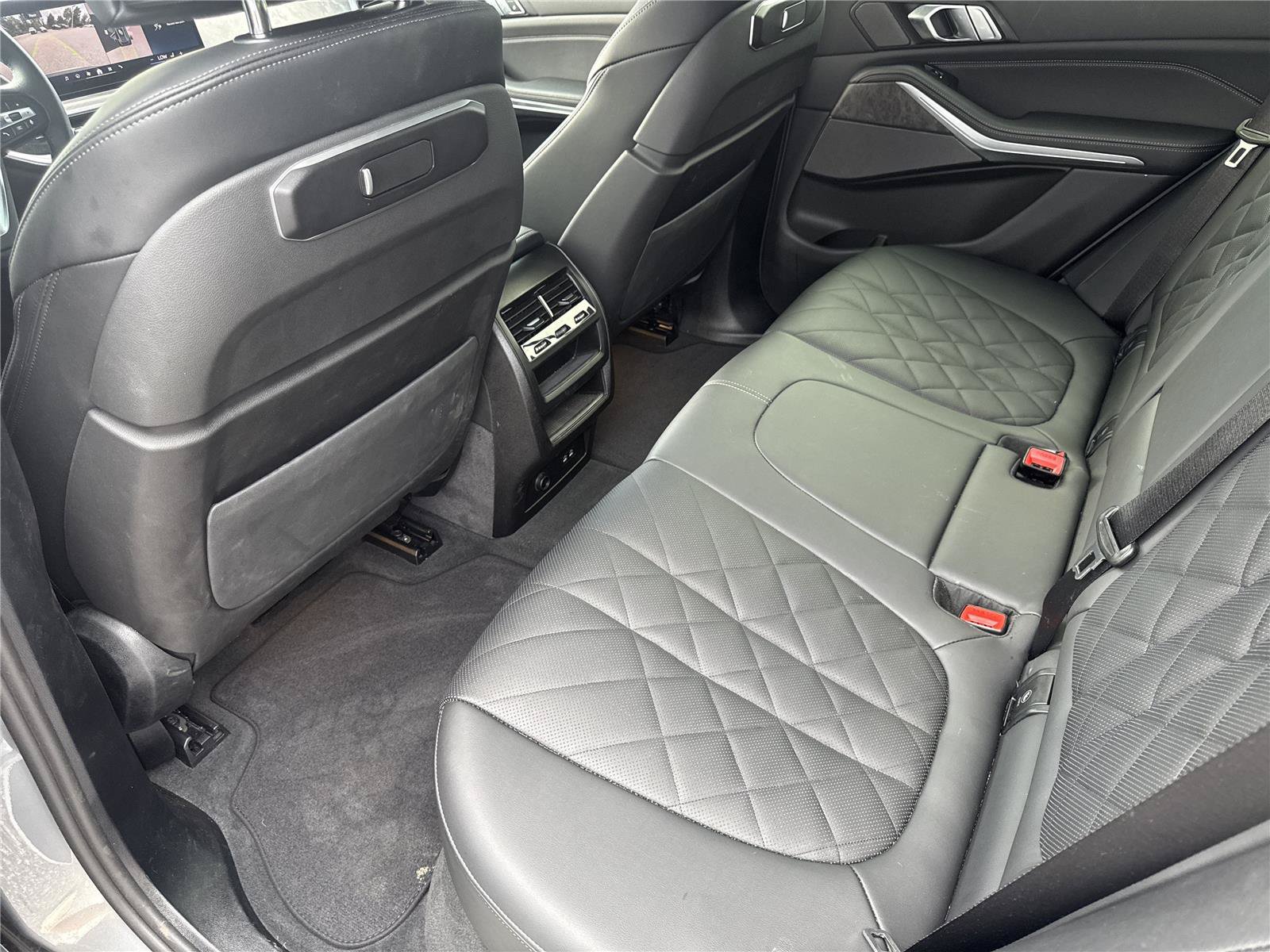 Used 2026 BMW X5 sDrive40i w/ Premium Package RWD image 30