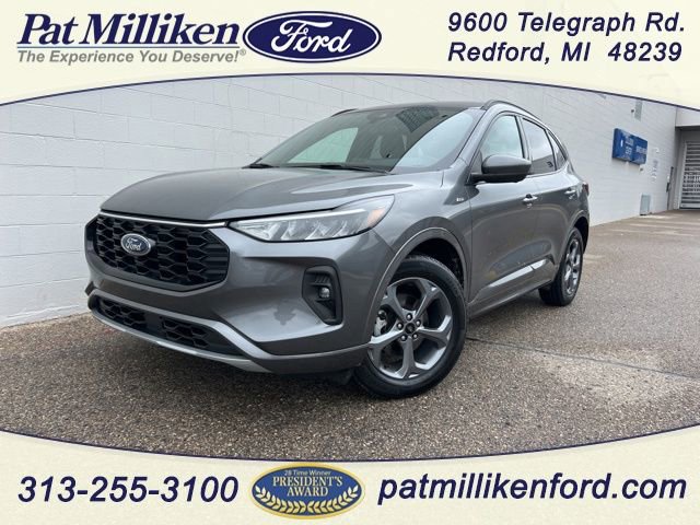 Certified 2023 Ford Escape ST-Line Select w/ Tech Pack #2 image 1