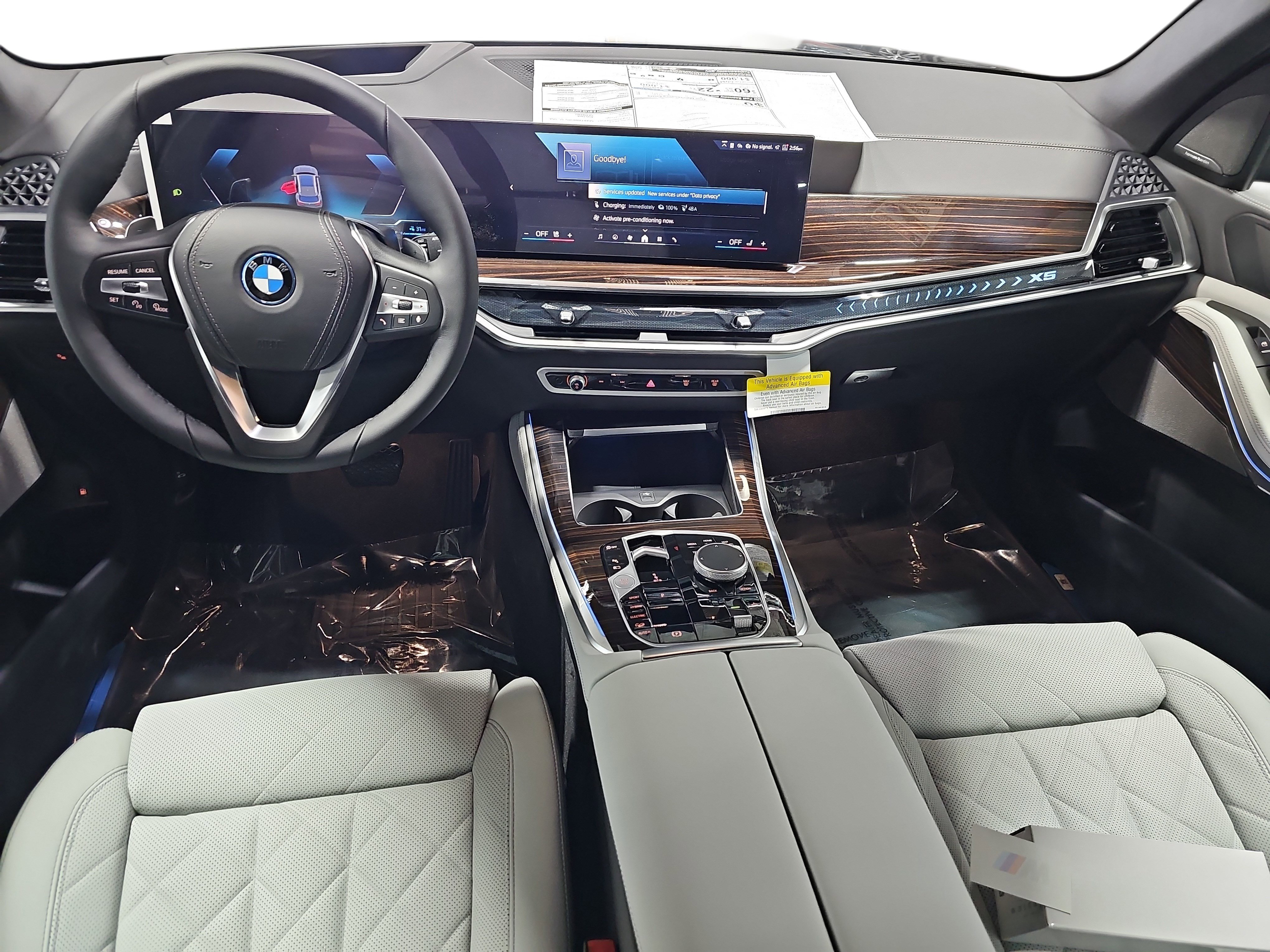 New 2026 BMW X5 xDrive50e w/ Climate Comfort Package image 9