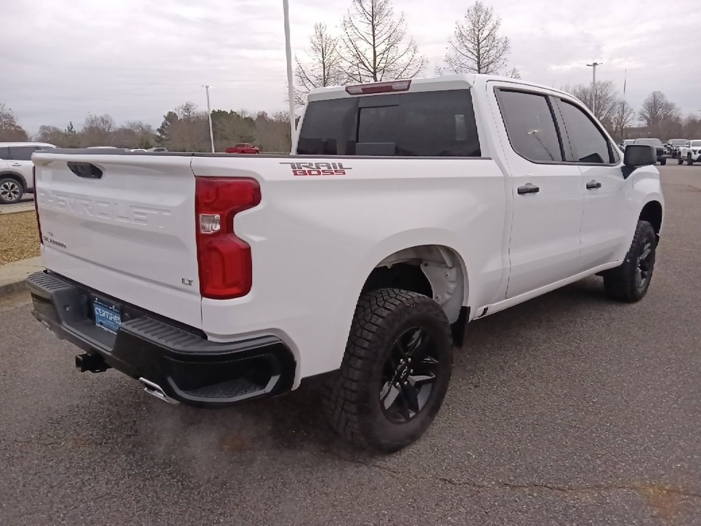 Used 2024 Chevrolet Silverado 1500 LT Trail Boss w/ Convenience Package II image 3