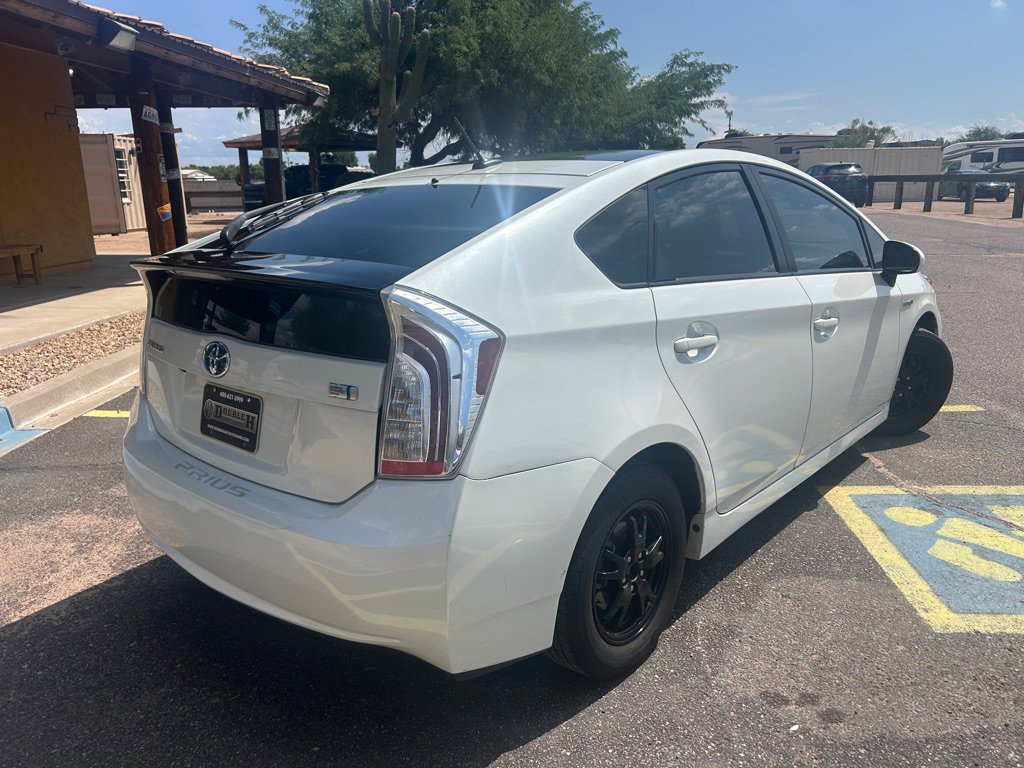 Used 2015 Toyota Prius One image 5