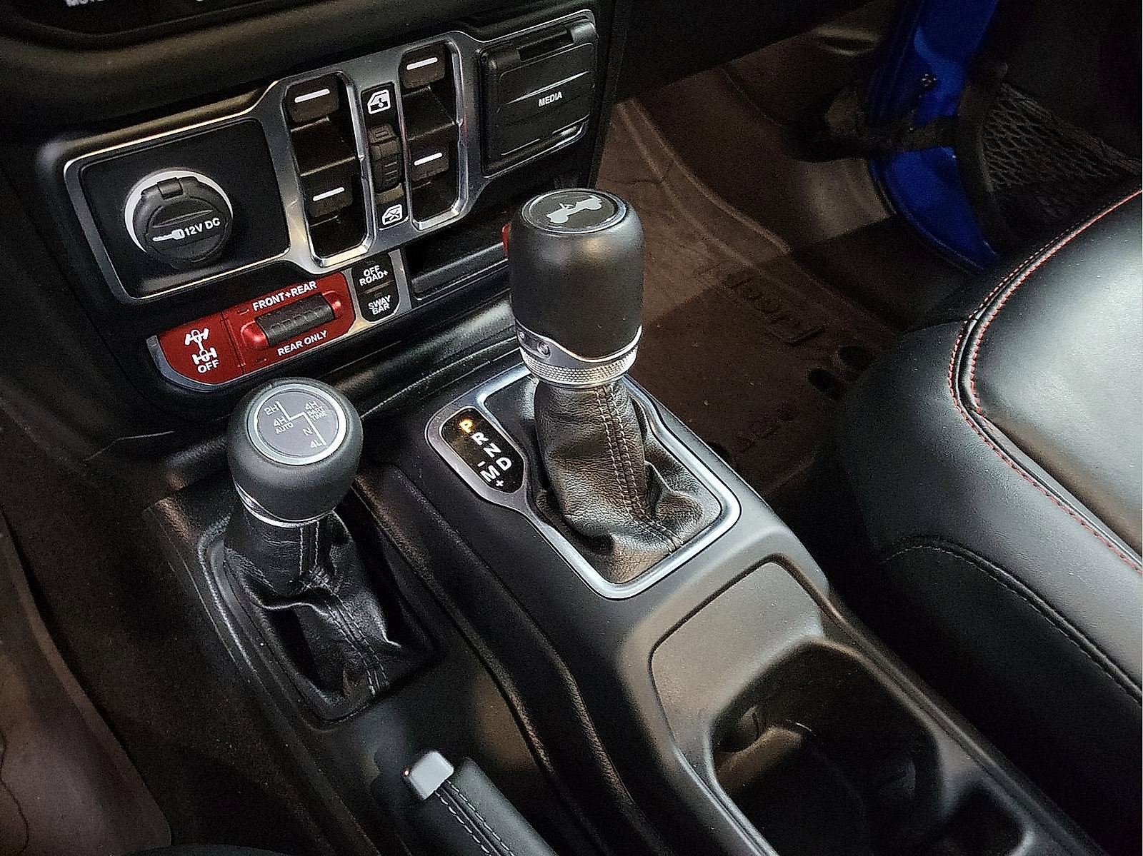 Used 2024 Jeep Wrangler Unlimited Rubicon image 16