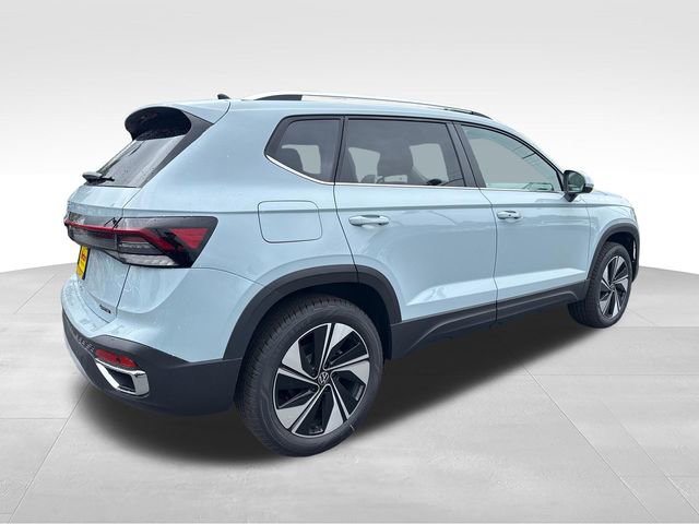 New 2026 Volkswagen Taos SE AWD/4WD image 7