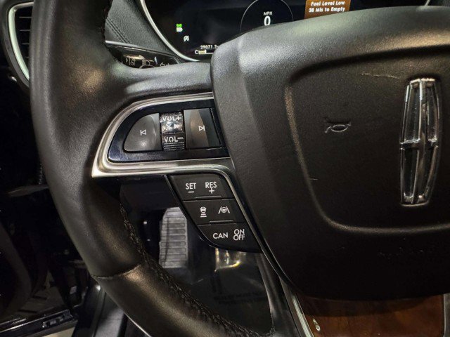 Used 2020 Lincoln Nautilus Reserve w/ Equipment Group 201A image 30