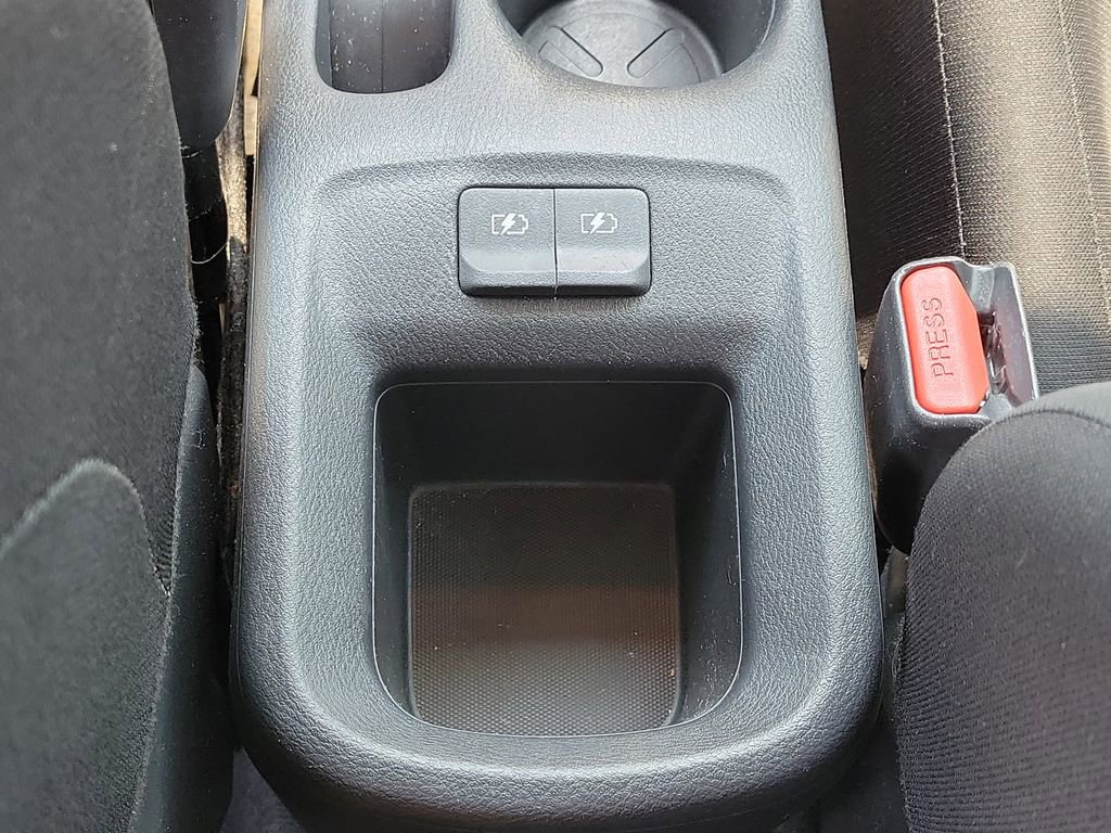 Used 2021 Nissan Versa S image 11