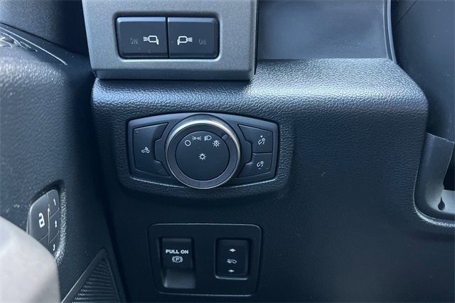 Used 2019 Ford F150 Raptor w/ Equipment Group 802A Luxury image 31