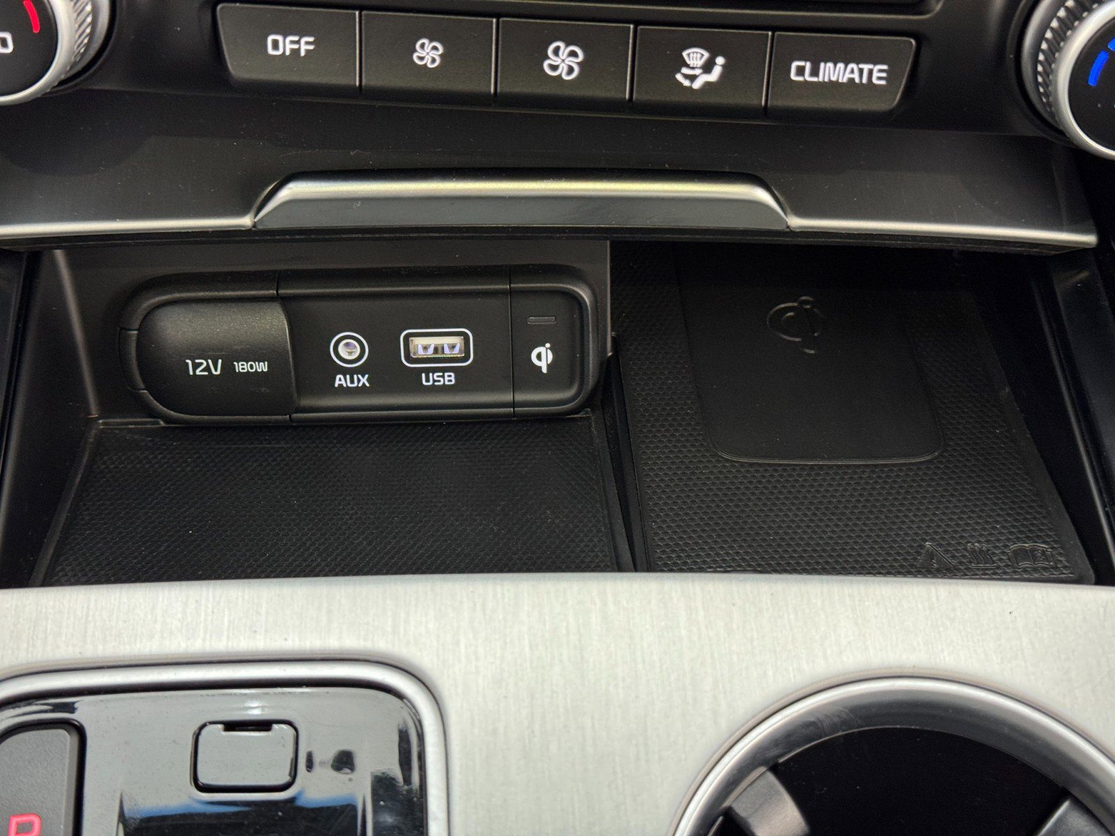 Used 2020 Kia Stinger GT2 image 29