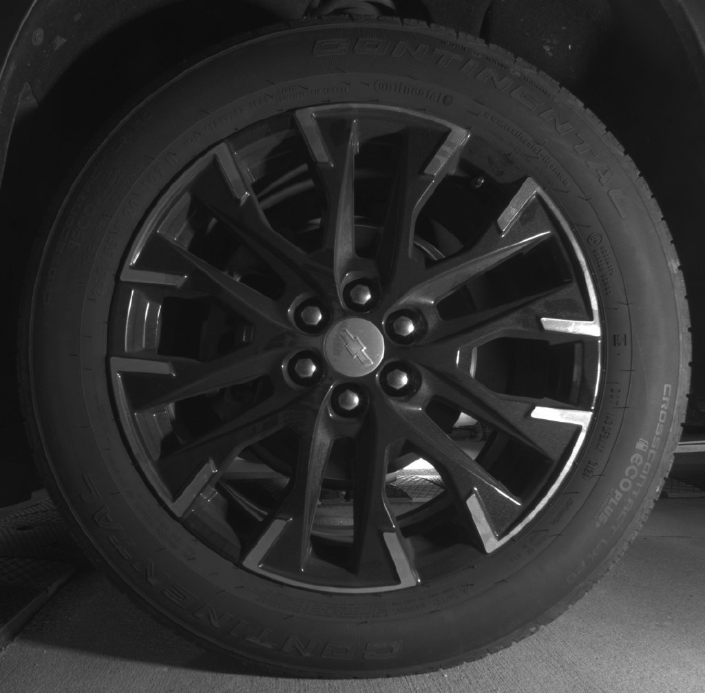 Used 2024 Chevrolet Traverse LT w/ Trailering Package FWD image 11
