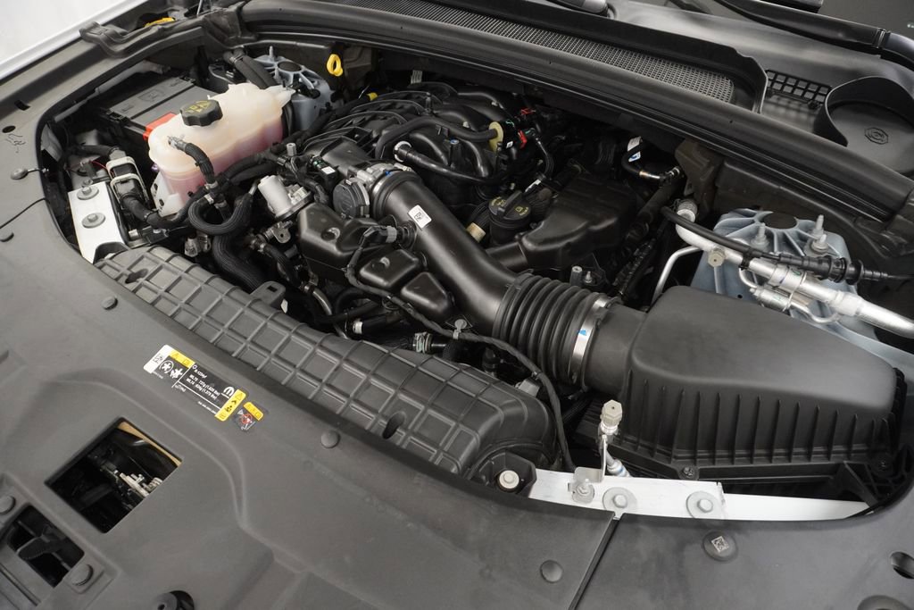 Certified 2024 Jeep Grand Cherokee Laredo X image 52