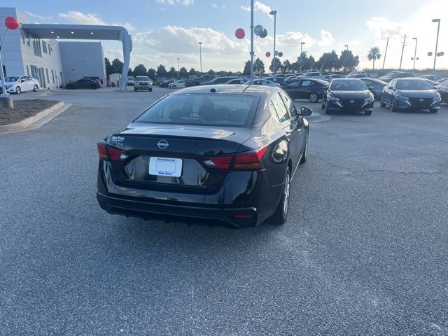 New 2025 Nissan Altima 2.5 S image 11