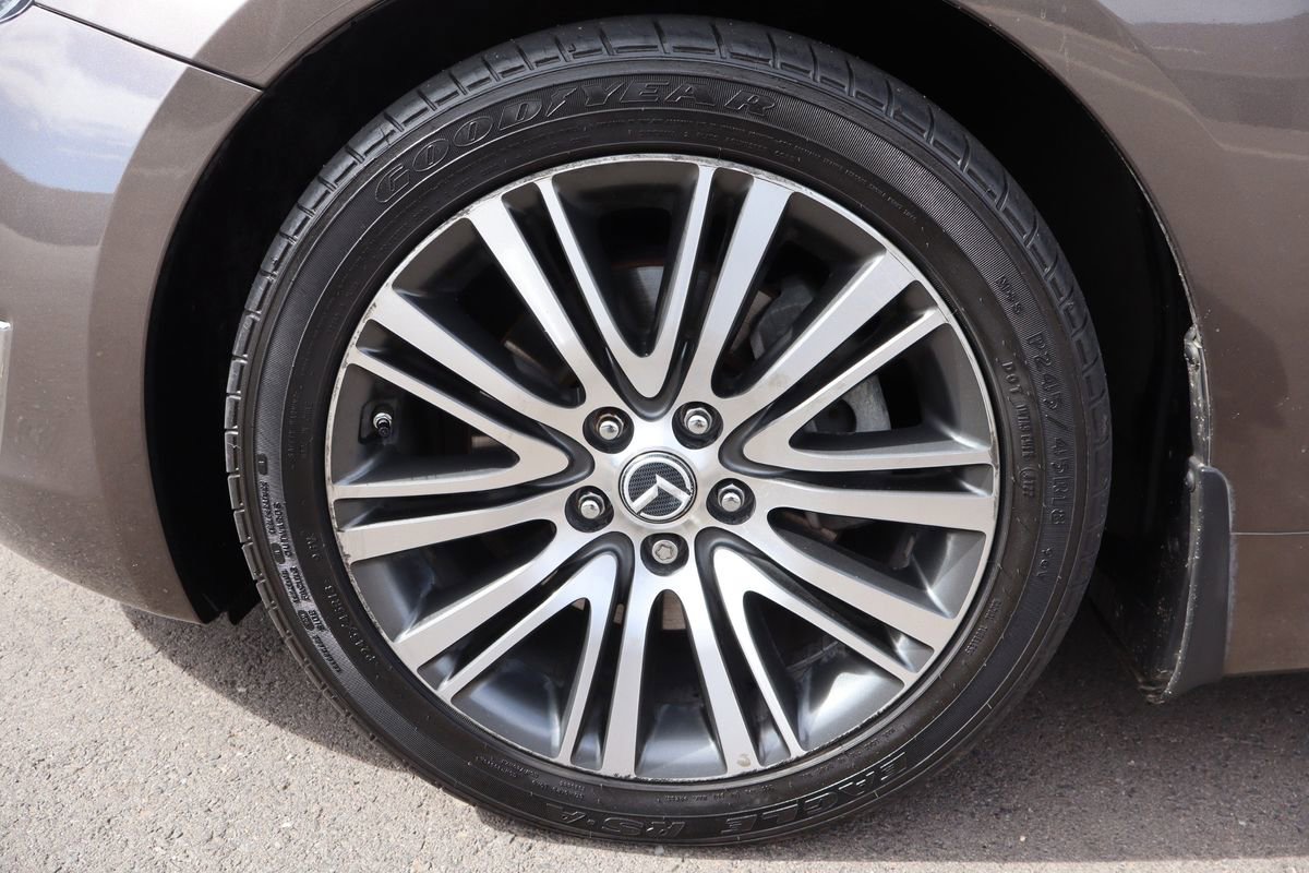 Used 2014 Kia Cadenza Premium w/ Luxury Package image 42