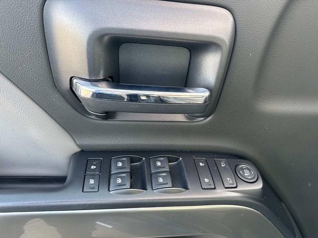 Used 2018 Chevrolet Silverado 1500 LT w/ Texas Edition image 15