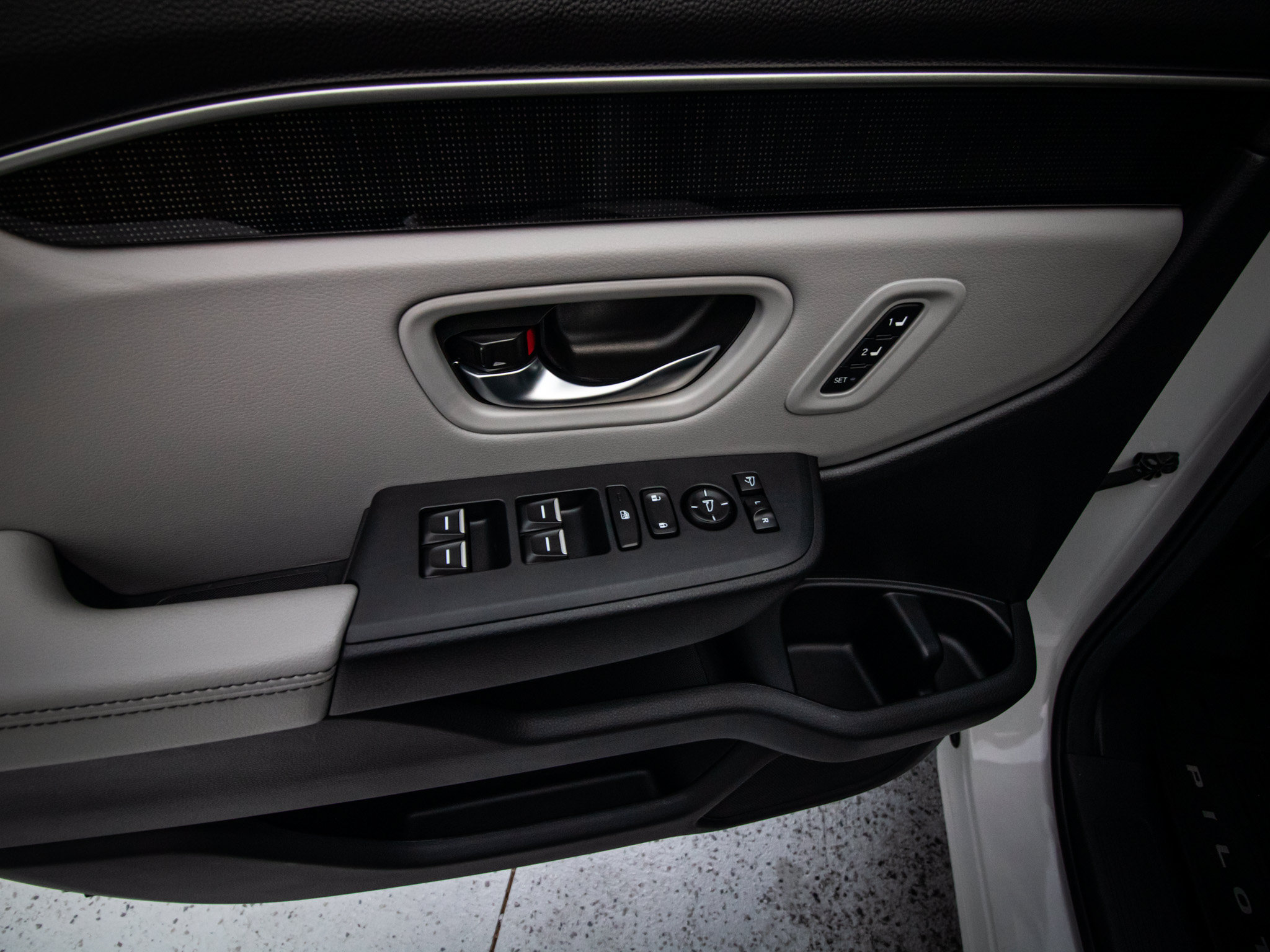Certified 2025 Honda Pilot Elite image 15