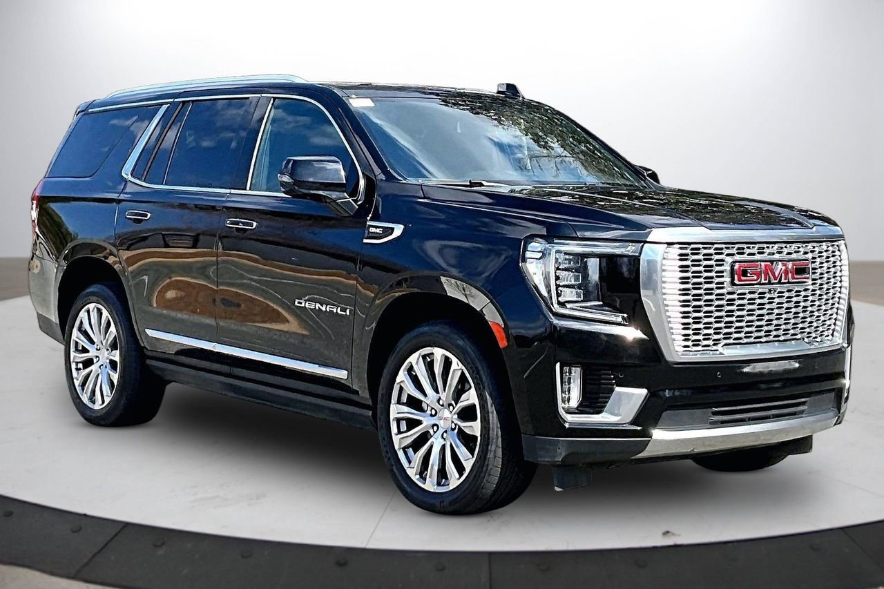 Used 2023 GMC Yukon Denali image 2