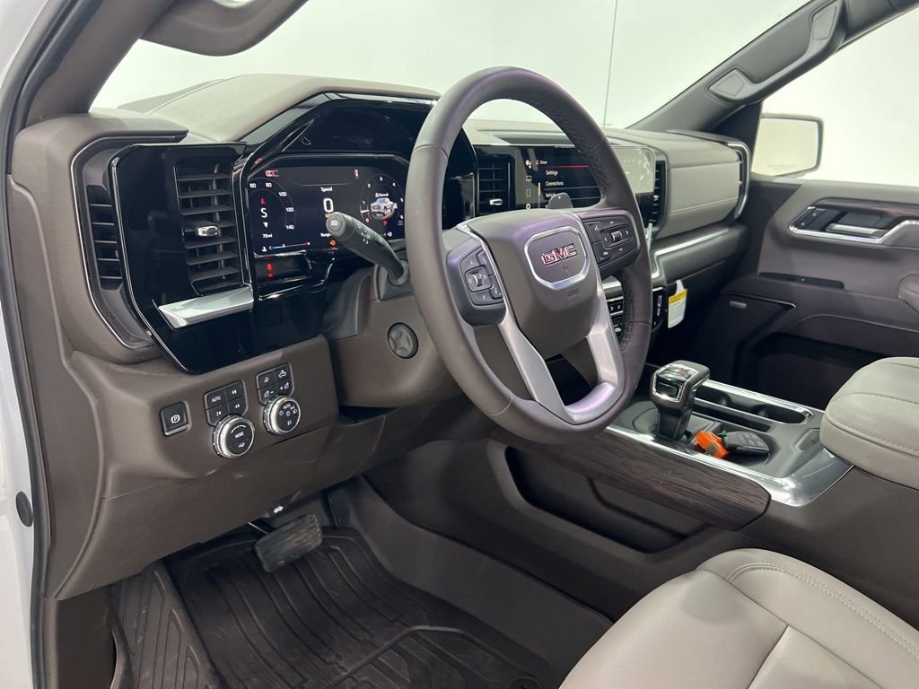 Used 2026 GMC Sierra 1500 SLT w/ SLT Premium Plus Package image 9