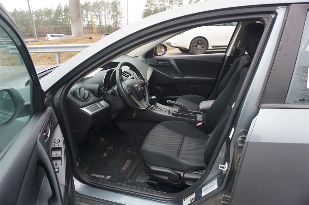 Used 2012 MAZDA MAZDA3 i Touring image 2