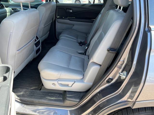 Used 2017 Honda Pilot EX-L image 3
