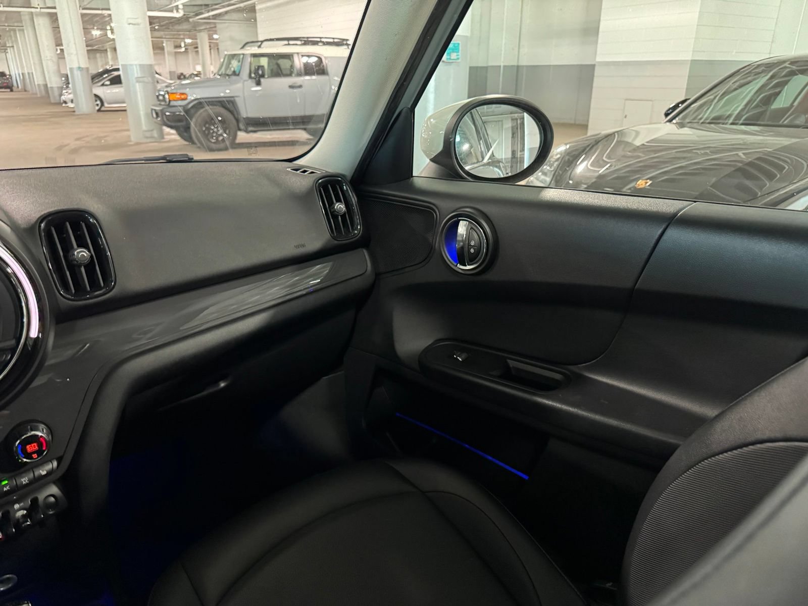 Used 2020 MINI Cooper Countryman FWD image 35