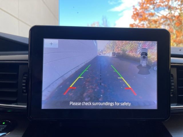 Certified 2020 Ford Explorer XLT w/ Equipment Group 202A image 27