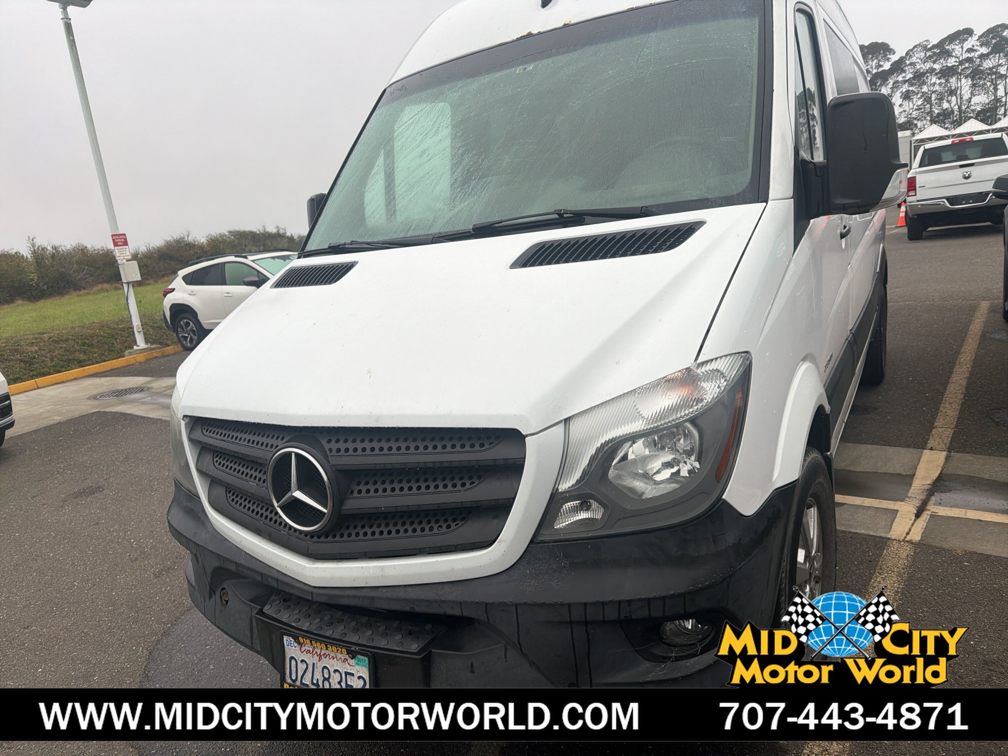 Used 2016 Mercedes-Benz Sprinter 2500 image 1