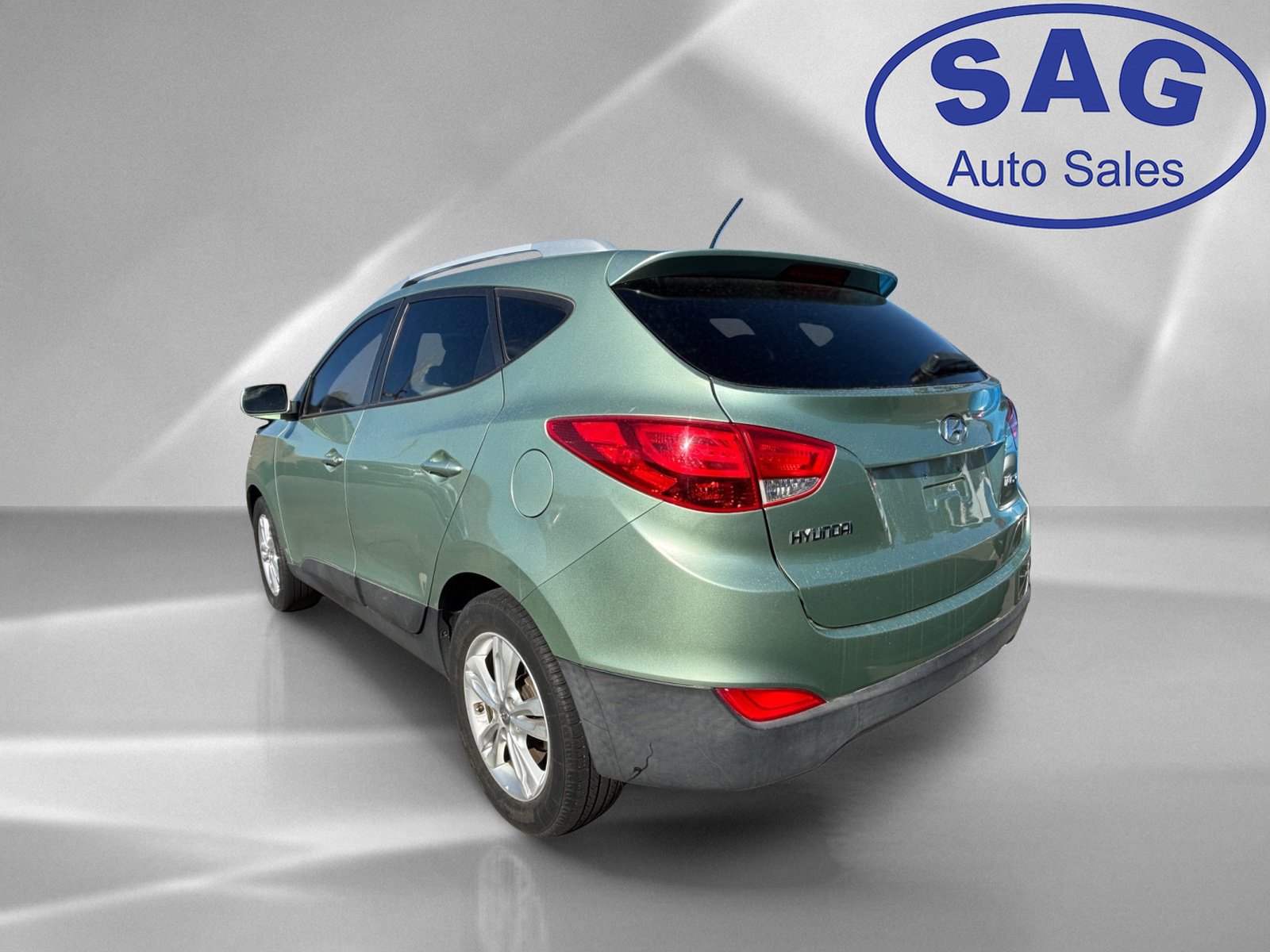 Used 2011 Hyundai Tucson GLS FWD image 4