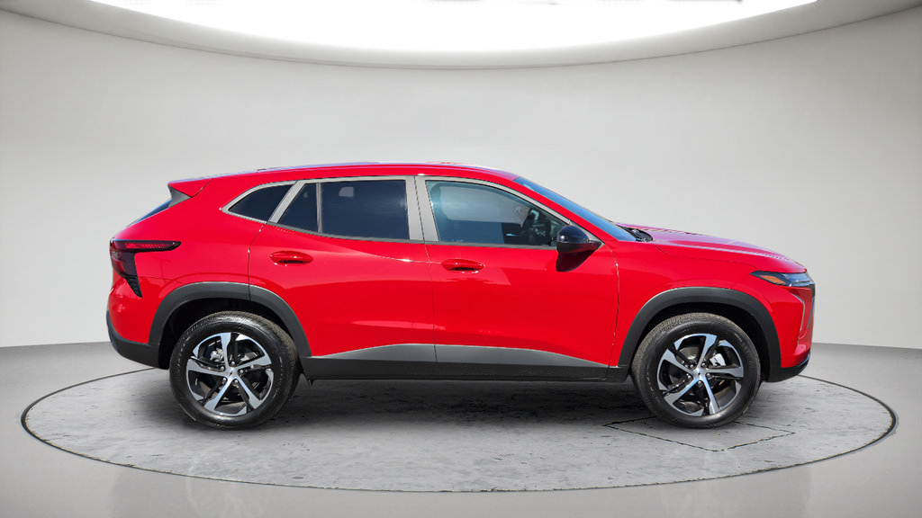 New 2026 Chevrolet Trax RS FWD image 15