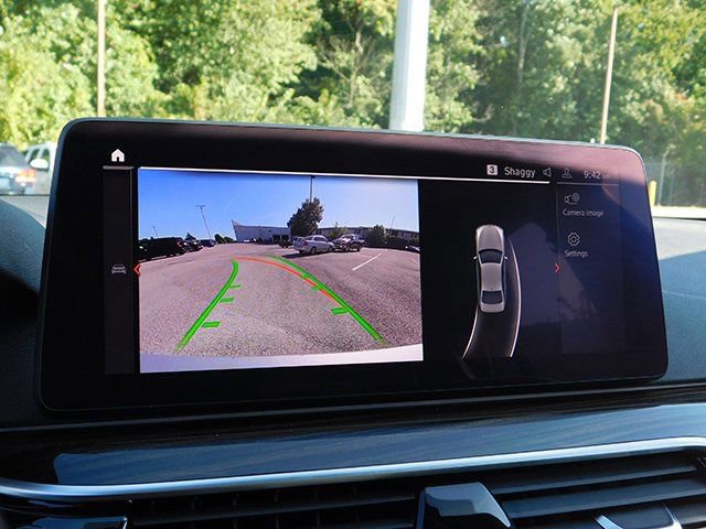 Used 2021 BMW 530i xDrive w/ Convenience Package image 22