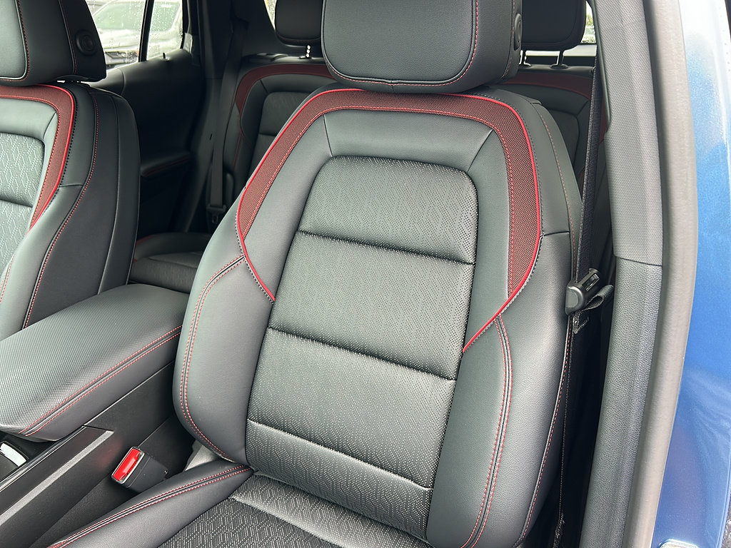 New 2027 Chevrolet Equinox RS w/ Convenience Package III AWD/4WD image 17