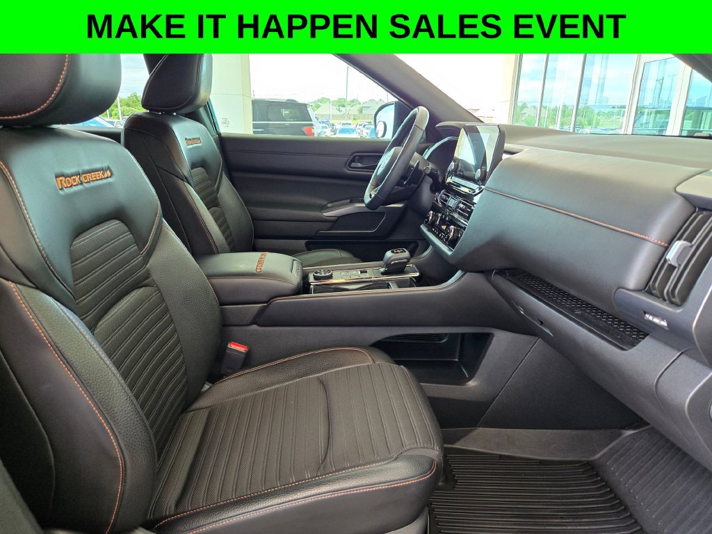 Used 2024 Nissan Pathfinder Rock Creek AWD/4WD image 27