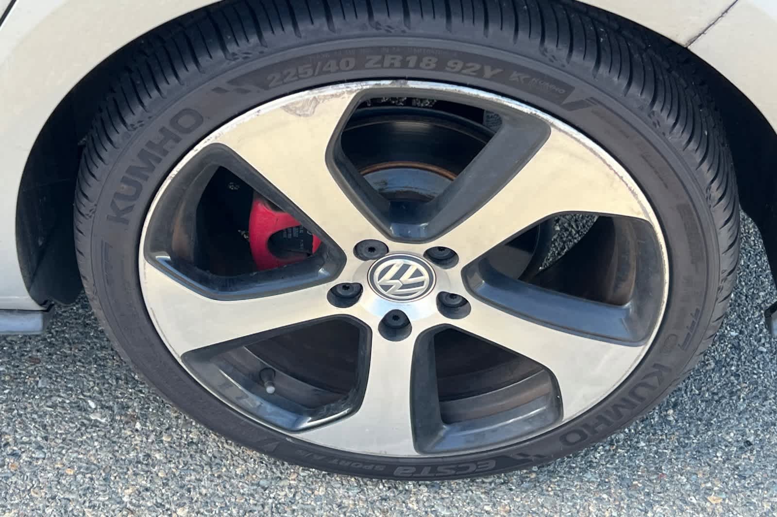 Used 2015 Volkswagen GTI SE w/ Lighting Package (SEL) FWD image 22
