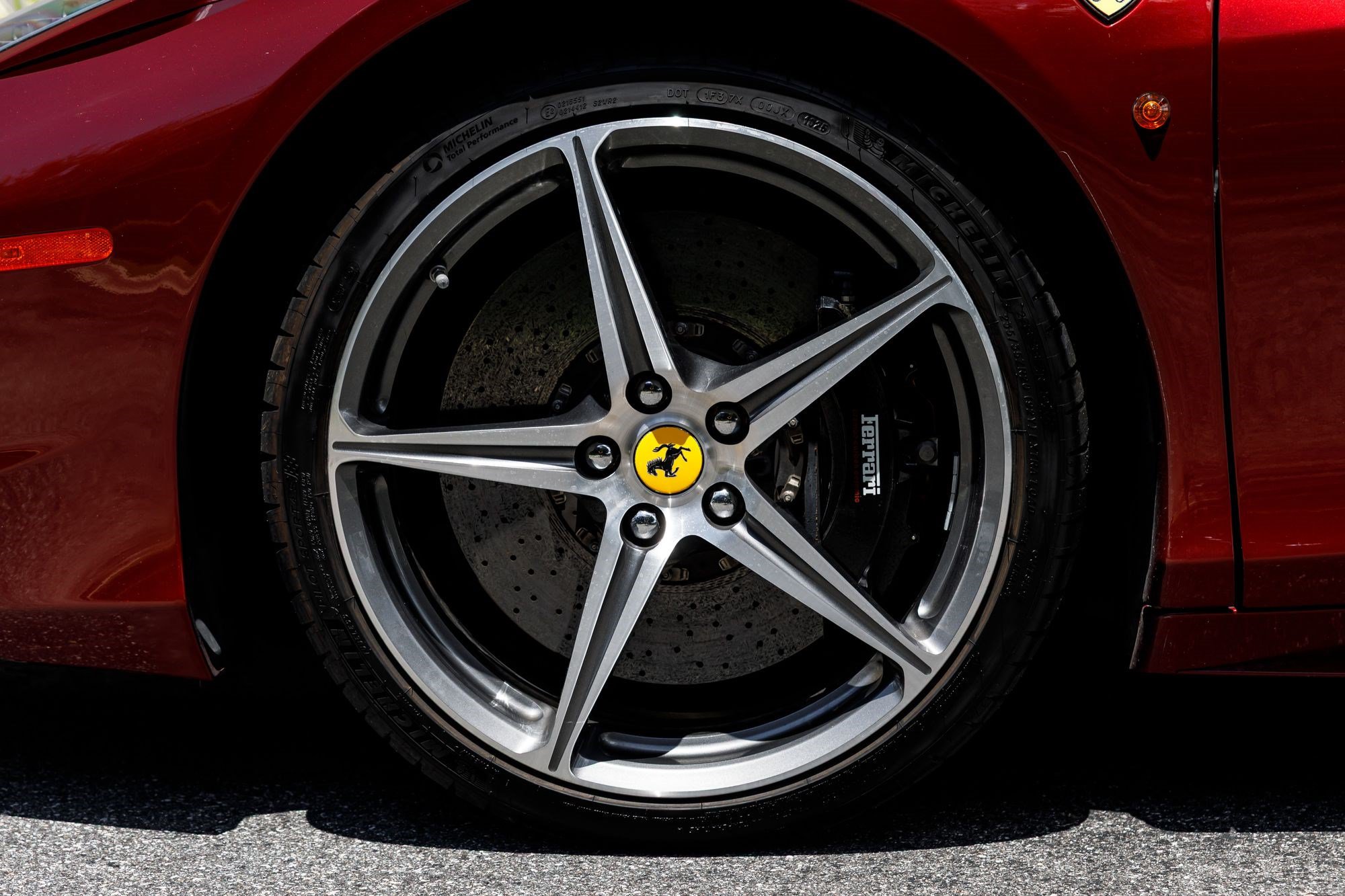 Used 2011 Ferrari 458 Italia Coupe RWD image 37