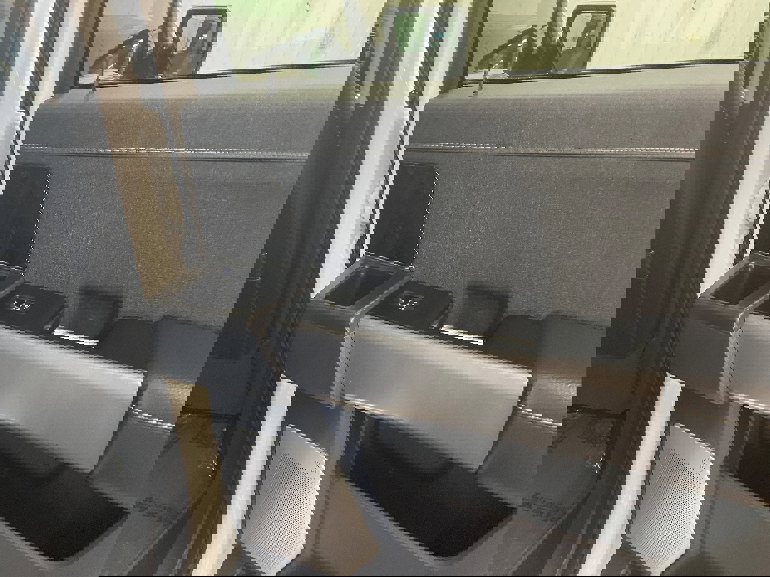 Used 2022 Ford F150 Lariat w/ Equipment Group 502A High image 29